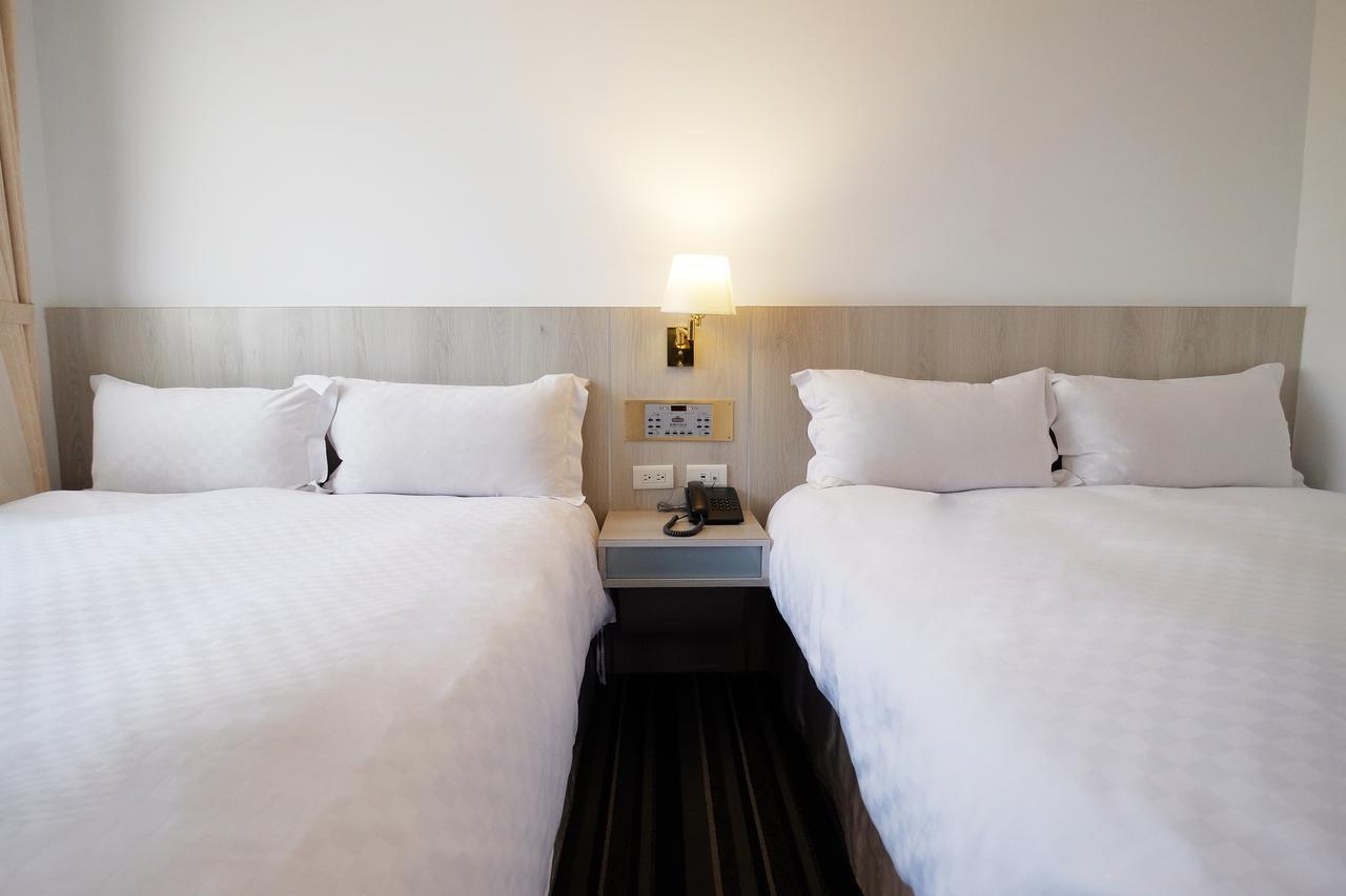 Dynasty Hotel Tainan Eksteriør billede