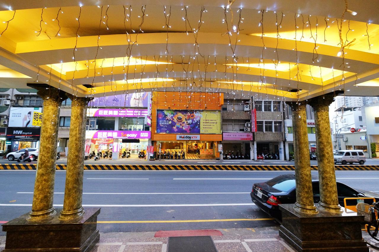 Dynasty Hotel Tainan Eksteriør billede